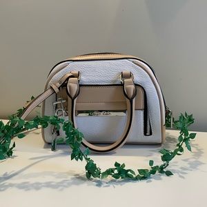 CALVIN KLEIN mini purse 👜